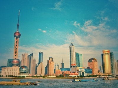 光影-建筑-上海-天空-色彩 图片素材