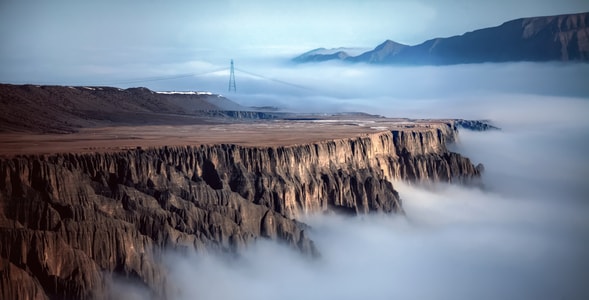 新疆-独山子大峡谷-云海-野外-地质 图片素材