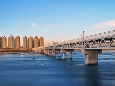 色彩-看你的城市-华为-风光-金属结构 图片素材