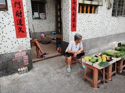 扫街-生活-色彩-像素蜜蜂官方账号-手机摄影 图片素材