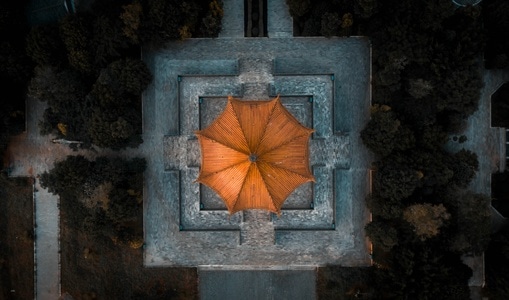 红河哈尼族彝族自治州-石榴塔-建筑-风景-树 图片素材