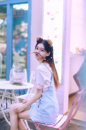 少女-清新-街拍-男友视角-可爱 图片素材