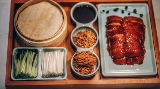 美食-美食-食物-烤鸭-盒子 图片素材
