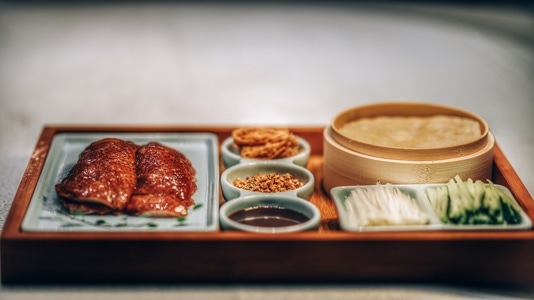 美食-美食-食物-烤鸭-盒子 图片素材