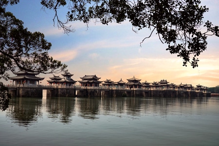 摄影和文字-古建筑-桥梁-广济桥-湖 图片素材