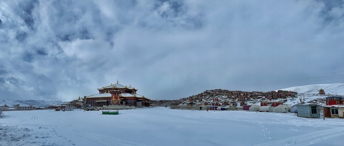 风光-寺庙-亚青寺-寺庙-雪地 图片素材