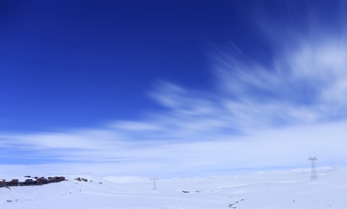 风光-旅行-公路-雪地-雪景 图片素材