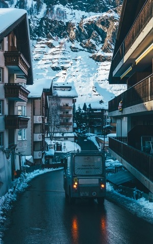 旅行-雪-童话-小镇-欧洲 图片素材