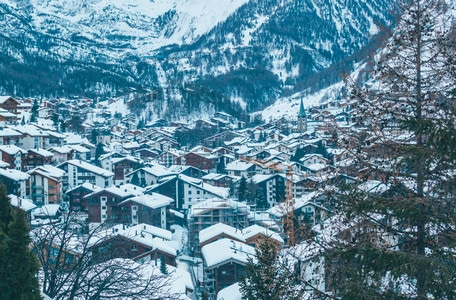 旅行-雪-童话-小镇-欧洲 图片素材