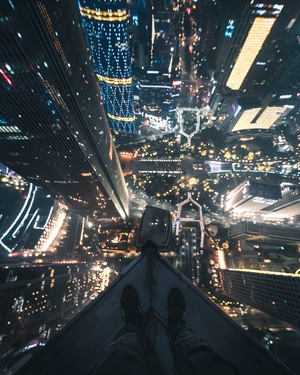 爬楼-夜景-instagram-城市探险-城市 图片素材