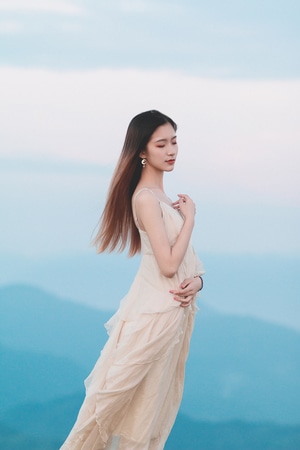 50mm-5d2-永诺85mm-70d-仰天湖 图片素材