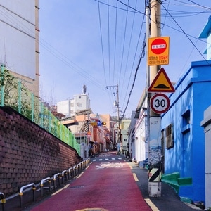 人物-照片-旅游-韩国-巷子 图片素材