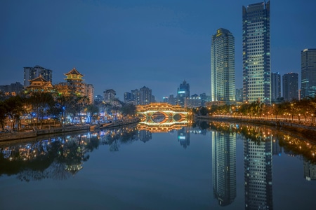 成都-魔幻现实主义-超现实主义-夜景-九眼桥 图片素材