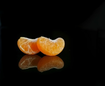 手机静物摄影-光与影-橘影-橘子-美食 图片素材