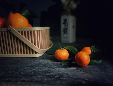 手机静物摄影-橘子-水果-光与影-食物 图片素材