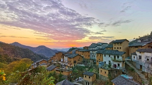 风光-晚霞-阳产-手机旅拍-建筑 图片素材