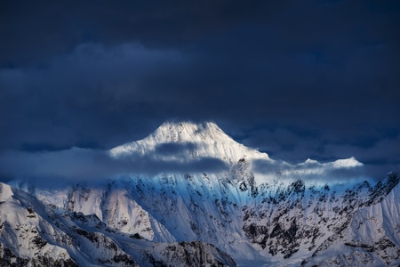 梅里雪山-卡瓦格博-214国道-你好2020-雪山 图片素材