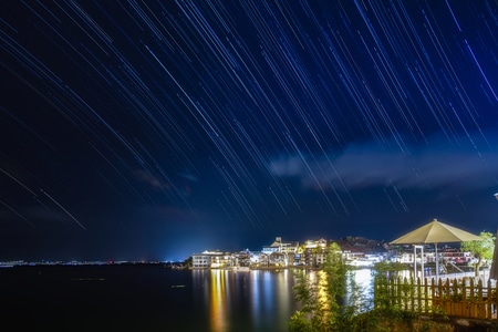 云南-大理-双廊-星空-星轨 图片素材
