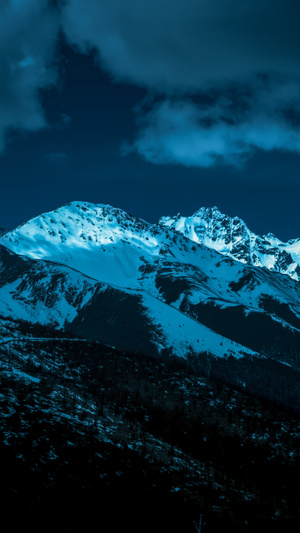云南-迪庆-德钦-白马雪山-214国道 图片素材