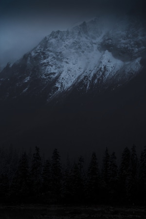 ins风-然乌湖-雪山-山-山峰 图片素材