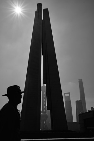 上海-人文纪实-街拍-导弹-纪念碑 图片素材