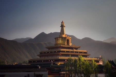 暗黑-旅行-寺庙-拉卜楞寺-古建筑 图片素材