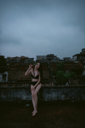 有趣的瞬间-人像-看你的城市-她说-女人 图片素材