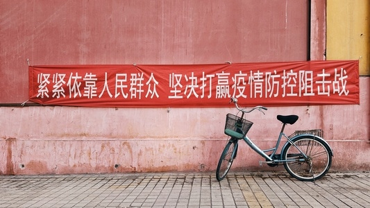 疫情防控中的新年-手机摄影-纪实-街拍-横幅 图片素材