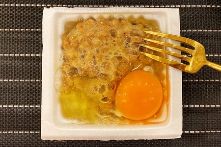 火龙果-早餐打卡-纳豆-生鸡蛋-拿铁 图片素材