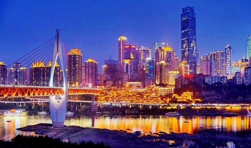 洪崖洞-渝中半岛-李子坝轻轨-千厮门大桥-两江江 图片素材
