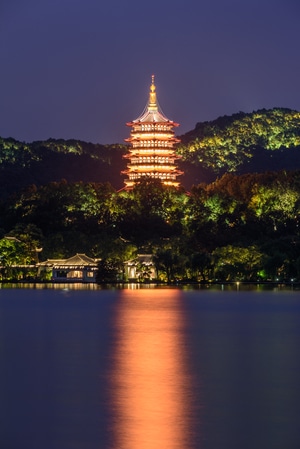 杭州-西湖-雷峰塔-夜景-夜色 图片素材