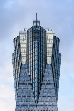 7日打卡挑战-建筑-现代建筑-世贸中心-杭州 图片素材