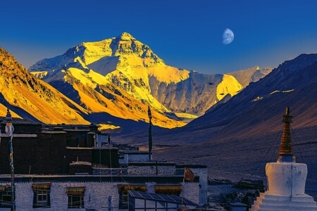 旅行-藏地-风景-珠穆朗玛峰-风景 图片素材
