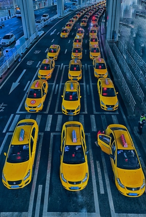 重庆市-今日手机摄影-城市-出租车-车流 图片素材