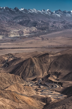 新疆-帕米尔高原-风景-火山-山谷 图片素材
