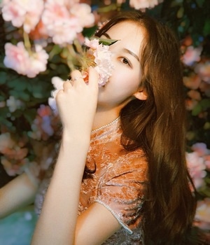 秋冬故事-女孩-美女-女人-女性 图片素材