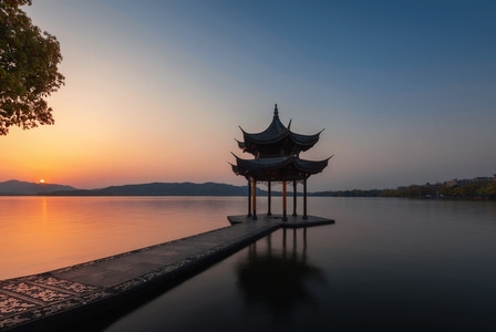 在路上-城市-建筑-色彩-旅行 图片素材