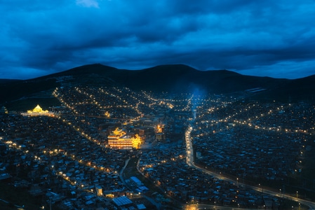色达-五明佛学院-夜景-川西-四川 图片素材