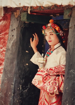 冬日暖阳-人像-人文-美女-女性 图片素材
