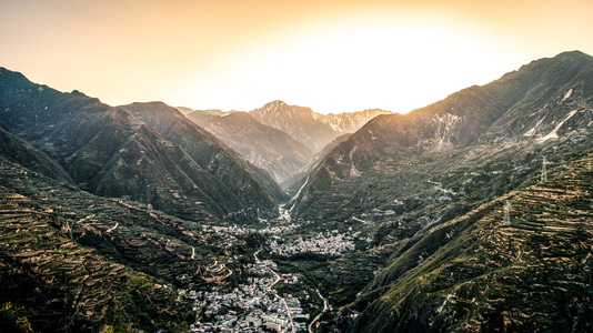 大山深处-航拍-风光-大山-日落 图片素材