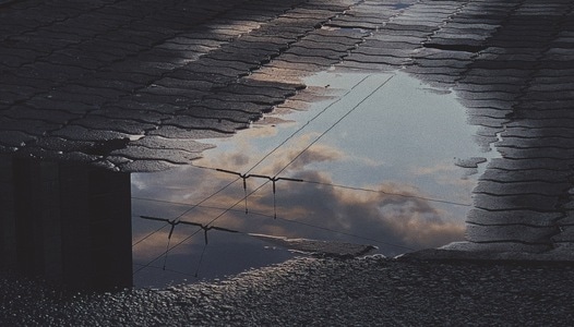 俄罗斯-叶卡捷琳堡-旅游-雨-石砖路 图片素材