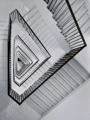 建筑的色彩-梯-黑白-阶梯-楼梯 图片素材
