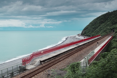 台湾-太平洋-大海-铁路-隧道 图片素材