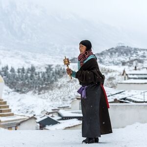 人像-藏区-纪实-生活-大雪 图片素材