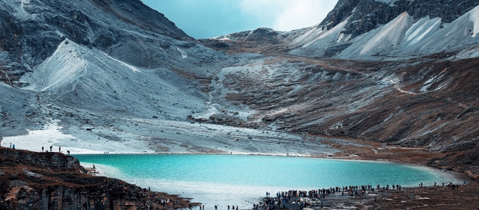 川西-全景-登山-稻城-山 图片素材