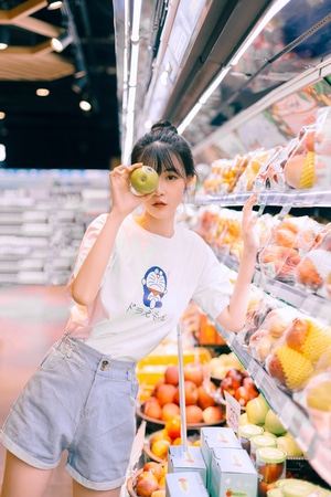 超市-西安写真-西安约拍-少女-日系 图片素材