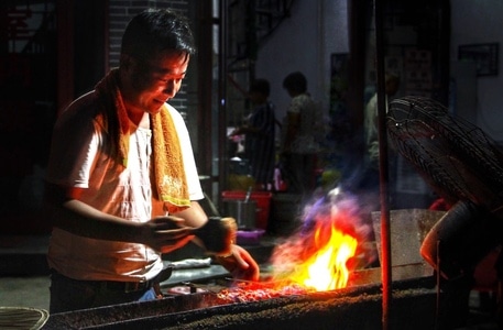 深夜食堂-旅行-皖北-专注-用户快门定格时光 图片素材