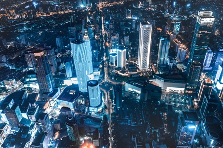 她说-城市-风光-城市-城市风光 图片素材