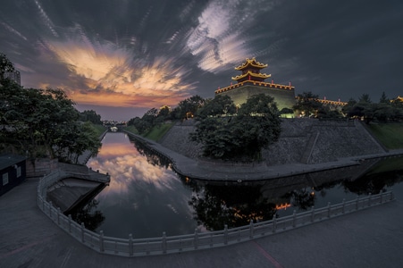 看你的城市-索尼-城楼-风景-朝霞 图片素材