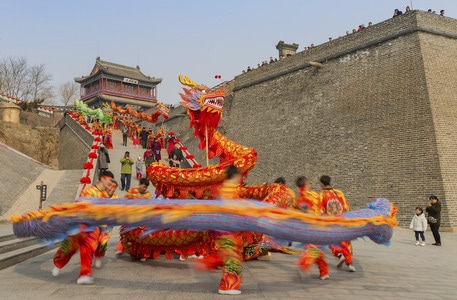 中国风-纪实-舞龙-表演-龙抬头 图片素材